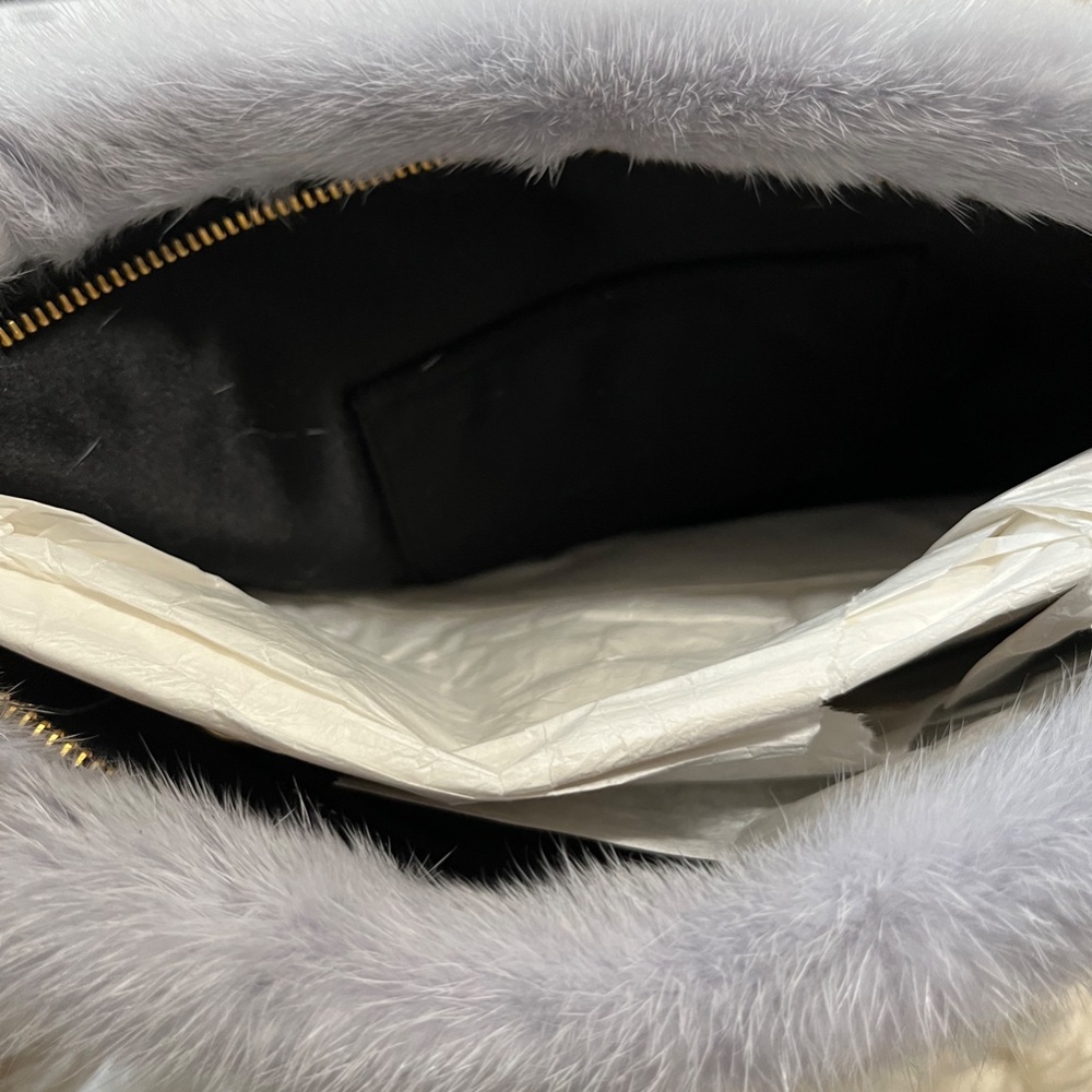 New Authentic Prada Fur Pochette - Picture 6 of 7